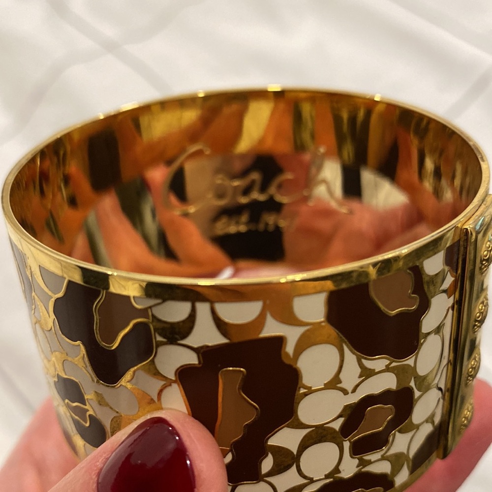 Coach Leopard Bangle - Picture 3 of 7